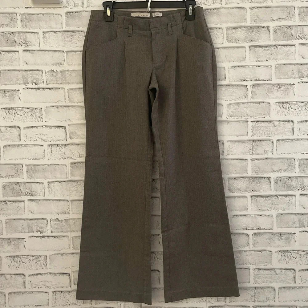 Women’s Old Navy gray mini chevron print stretch wide leg dress pants 2